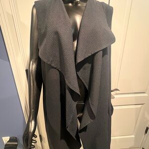 NEW w/original tags….Sleeveless Black Drape Vest